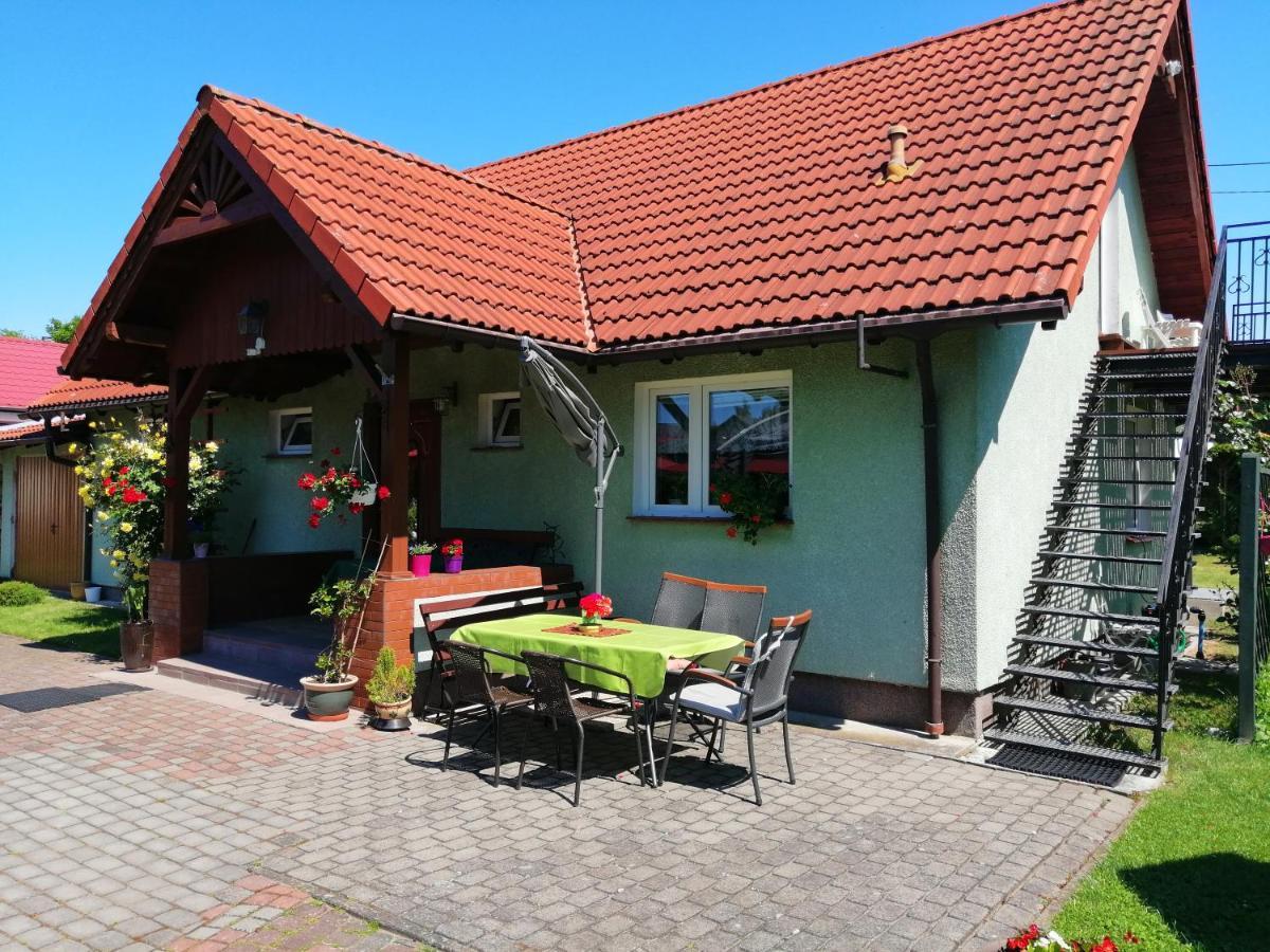 Apartamento Ogrodowe Zacisze Stegna  Exterior foto